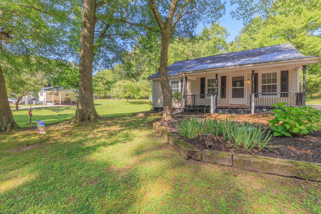 701 N Duke Street, Lafayette, GA 30728