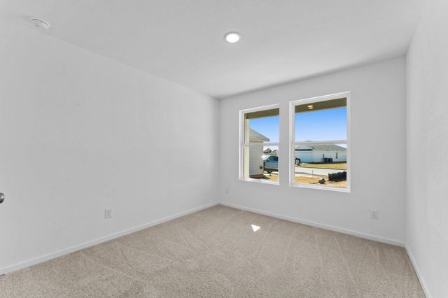 137 Alameda DR, Fredericksburg, TX 78624