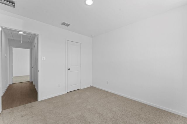 137 Alameda DR, Fredericksburg, TX 78624