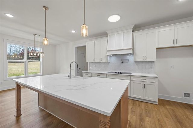 4312 Green Hill, Gainesville, GA 30506