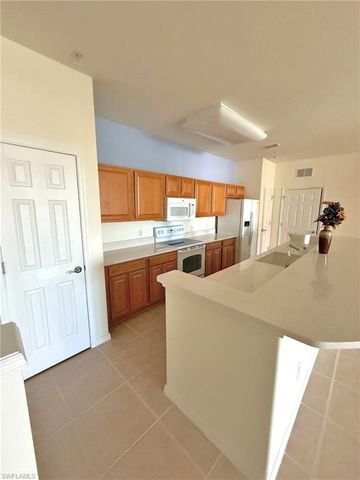11711 Pasetto LN # 405, Fort Myers, FL 33908