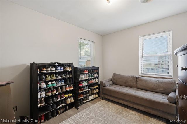 8345 Sirron Street, Detroit, MI 48234