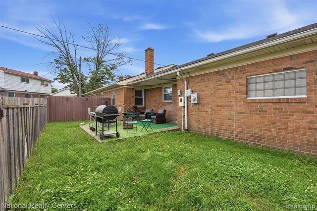 8345 Sirron Street, Detroit, MI 48234