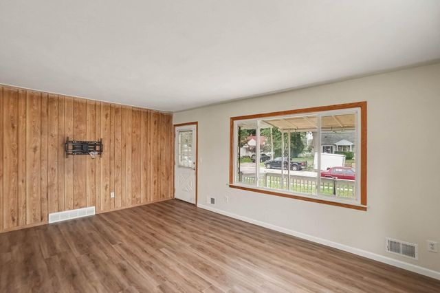 1632 Chapel Street Sw, City Of Wyoming, MI 49519