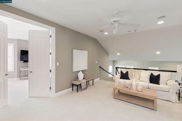 1536 Serafix Rd, Alamo, CA 94507