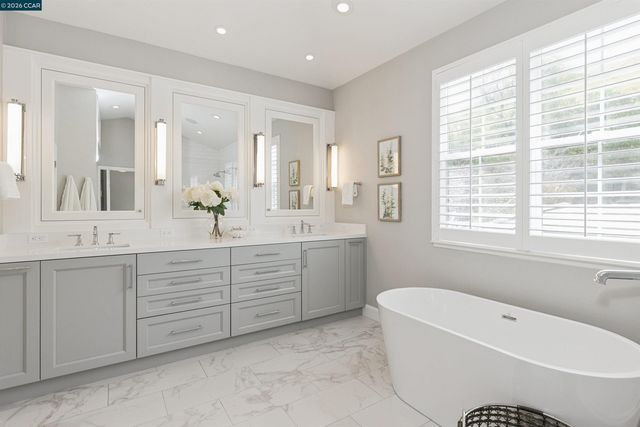 1536 Serafix Rd, Alamo, CA 94507