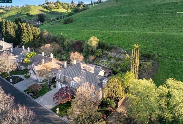 1536 Serafix Rd, Alamo, CA 94507