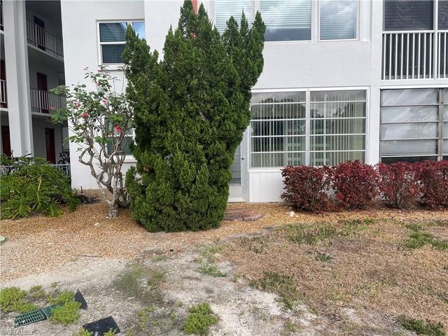 1700 Pine Valley DR 107, Fort Myers, FL 33907