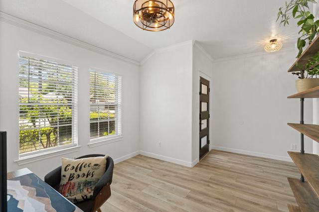 14526 Chestnut Falls Drive, Cypress, TX 77433