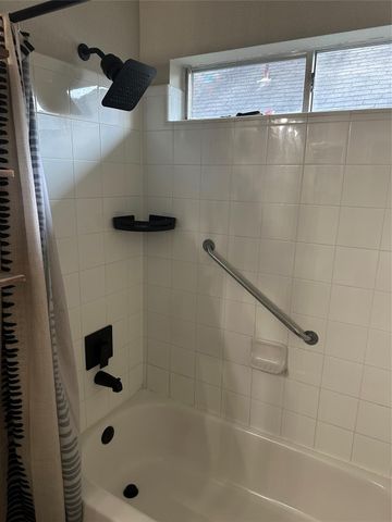 14526 Chestnut Falls Drive, Cypress, TX 77433