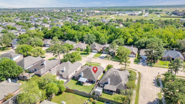 14526 Chestnut Falls Drive, Cypress, TX 77433