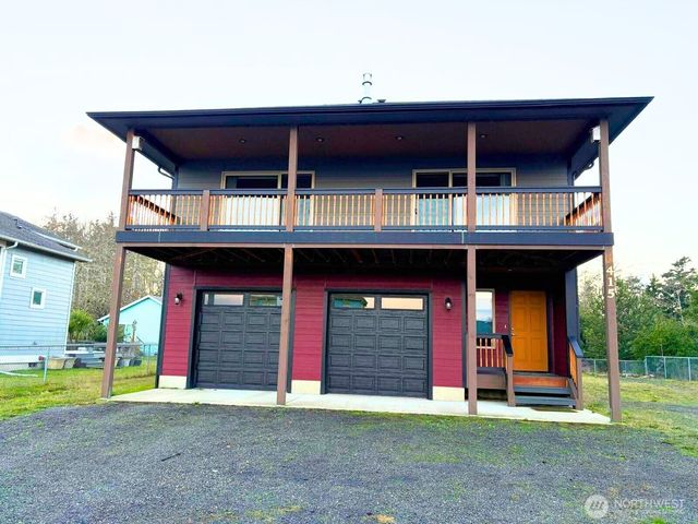 415 Olympic View Avenue NE, Ocean Shores, WA 98569