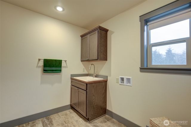 415 Olympic View Avenue NE, Ocean Shores, WA 98569