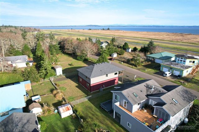 415 Olympic View Avenue NE, Ocean Shores, WA 98569