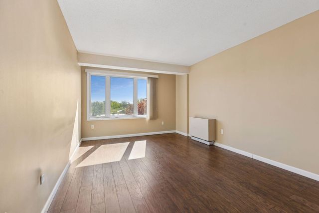6450 York Avenue S 510, Edina, MN 55435