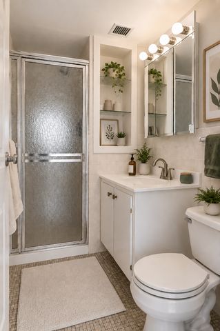 6450 York Avenue S 510, Edina, MN 55435