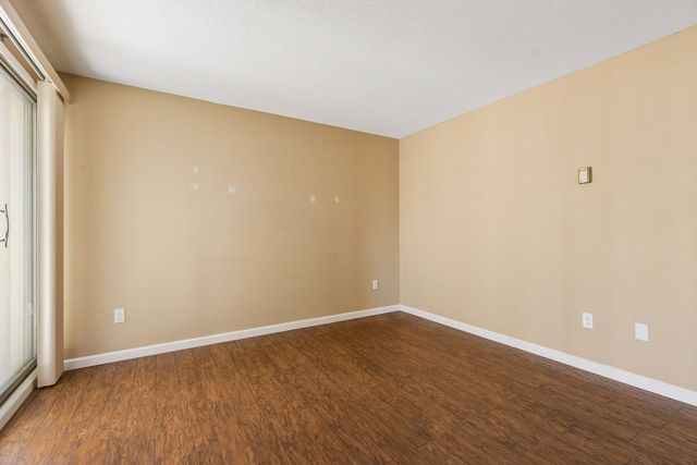 6450 York Avenue S 510, Edina, MN 55435