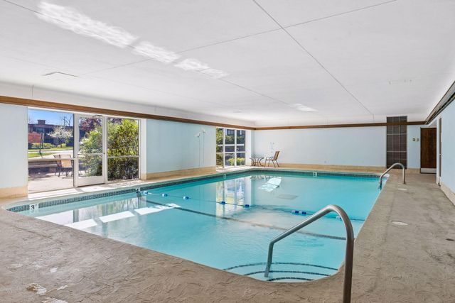 6450 York Avenue S 510, Edina, MN 55435