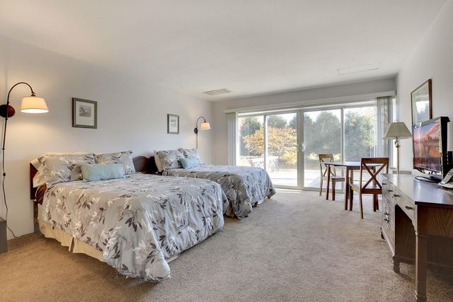 6450 York Avenue S 510, Edina, MN 55435