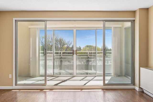 6450 York Avenue S 510, Edina, MN 55435