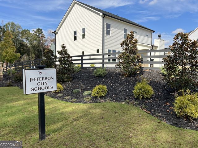 176 Crimson Feather Drive, Jefferson, GA 30549