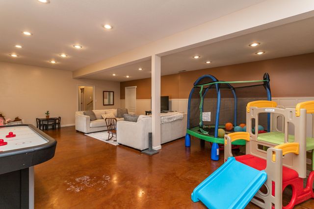 613 ADENS WOODS CT, Columbia, MO 65201