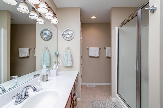 613 ADENS WOODS CT, Columbia, MO 65201