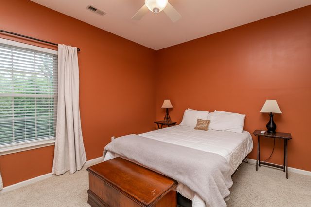 613 ADENS WOODS CT, Columbia, MO 65201