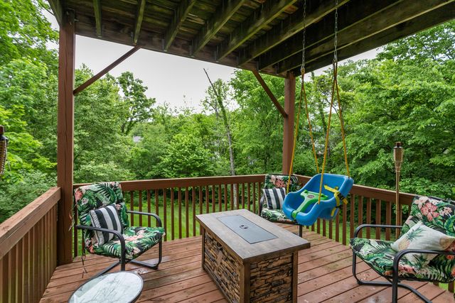 613 ADENS WOODS CT, Columbia, MO 65201