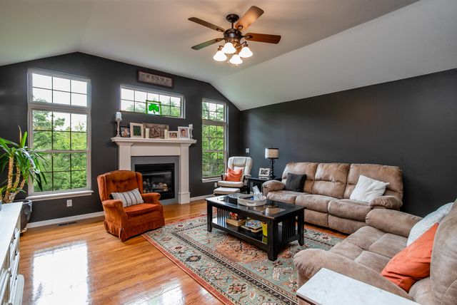 613 ADENS WOODS CT, Columbia, MO 65201