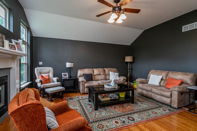 613 ADENS WOODS CT, Columbia, MO 65201