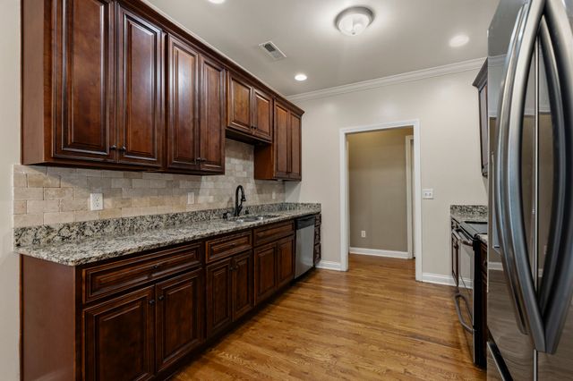 4638 Fairvue Farm Blvd, Bowling Green, KY 42104