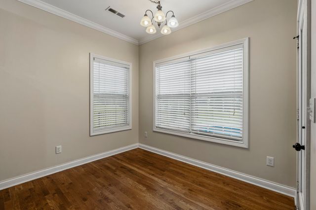 4638 Fairvue Farm Blvd, Bowling Green, KY 42104