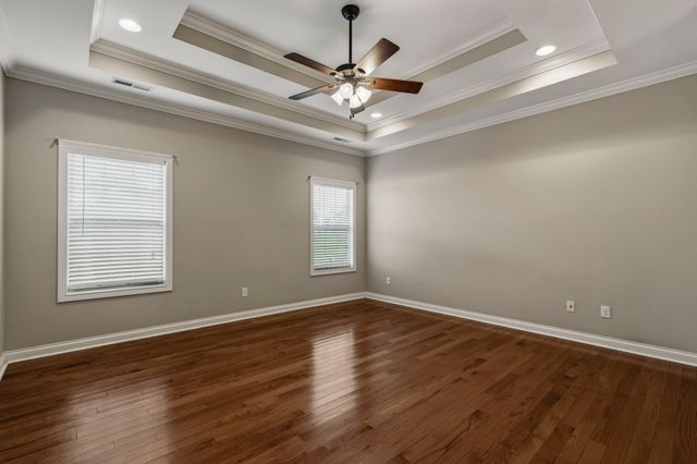 4638 Fairvue Farm Blvd, Bowling Green, KY 42104
