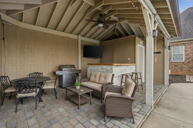 4638 Fairvue Farm Blvd, Bowling Green, KY 42104