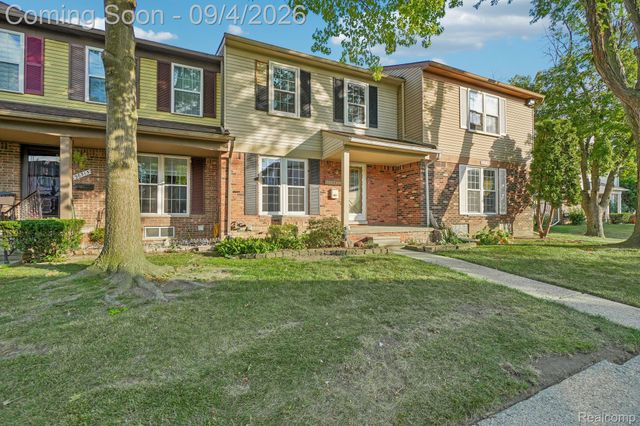 36517 Park Place Drive, Sterling Heights, MI 48310