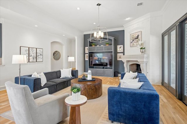 521 Round Hollow Lane, Southlake, TX 76092