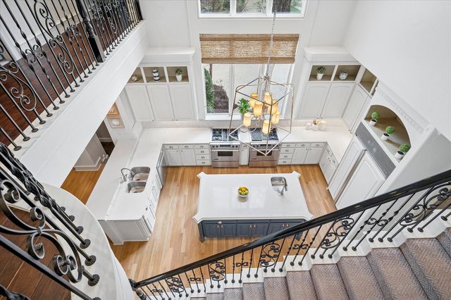 521 Round Hollow Lane, Southlake, TX 76092