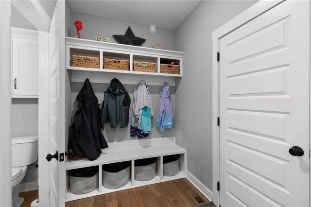 8820 NE 94th Street, Kansas City, MO 64157