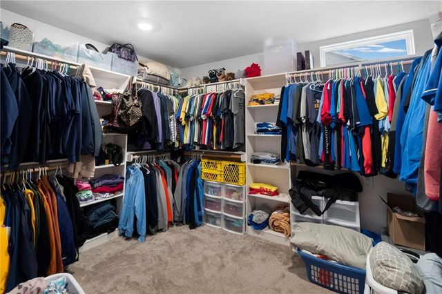 8820 NE 94th Street, Kansas City, MO 64157