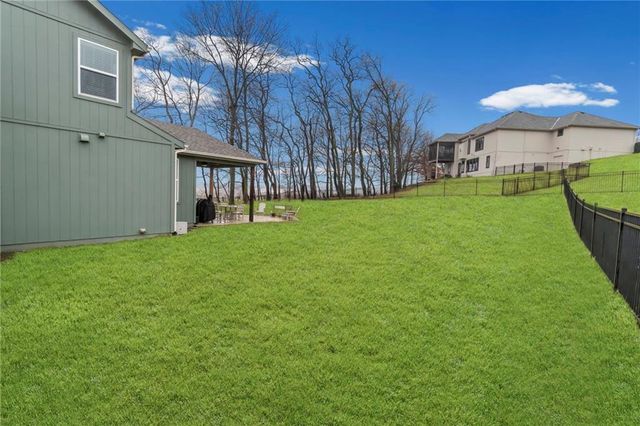 8820 NE 94th Street, Kansas City, MO 64157