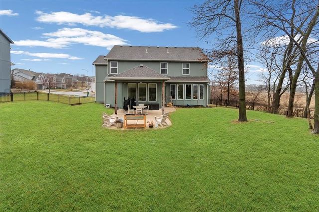 8820 NE 94th Street, Kansas City, MO 64157