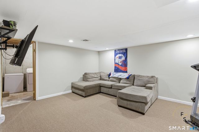 5 David Drive 5, East Windsor, CT 06088