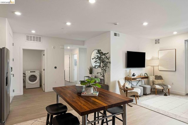 500 Somi CT 308, Hayward, CA 94544