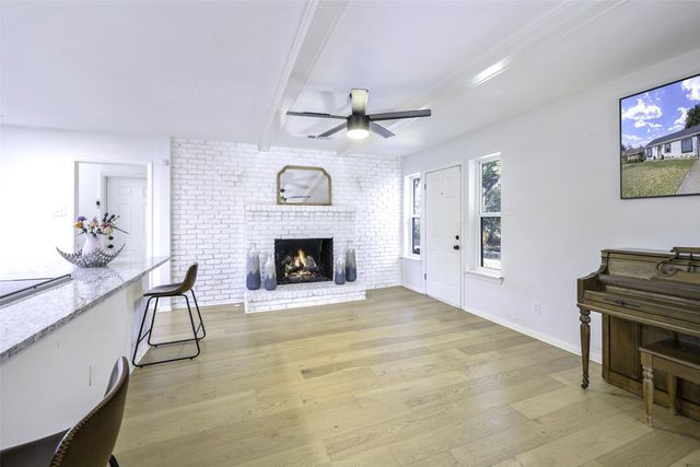 529 Summit Drive, Richardson, TX 75081