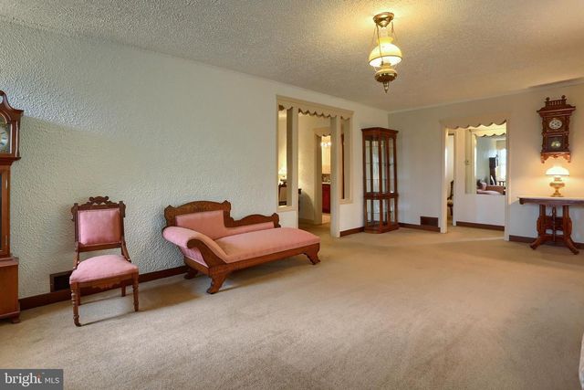 107 VALLEY RD, Enola, PA 17025