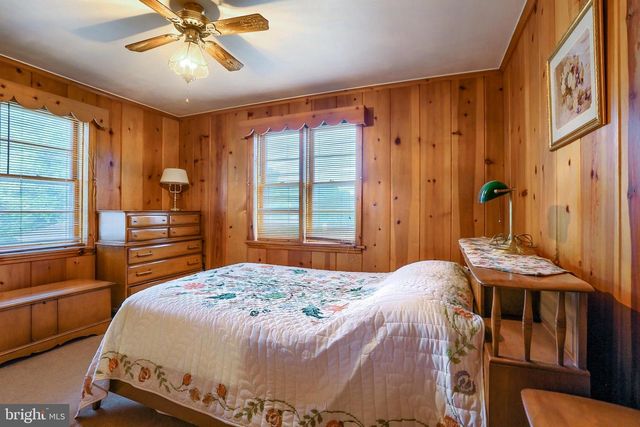 107 VALLEY RD, Enola, PA 17025