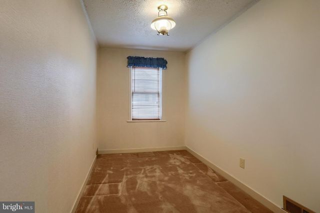 107 VALLEY RD, Enola, PA 17025