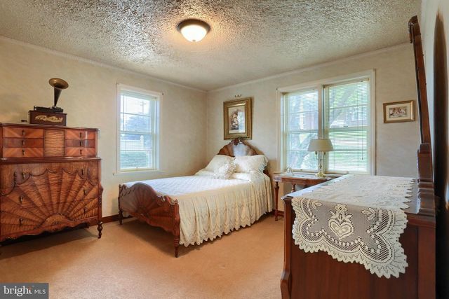 107 VALLEY RD, Enola, PA 17025