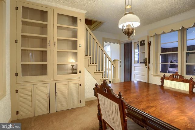 107 VALLEY RD, Enola, PA 17025